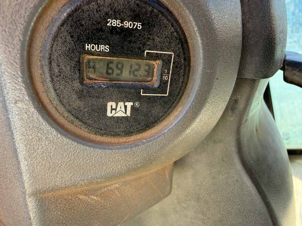 Usato 2010 Caterpillar CP 74
