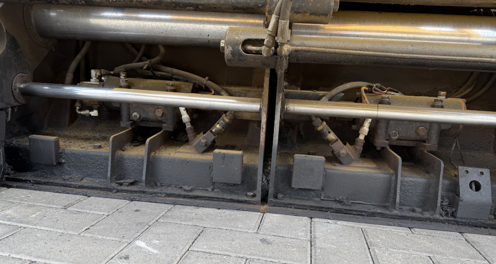 Usato 2007 Caterpillar BB 621C