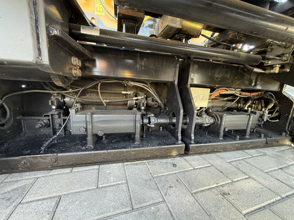 Usato 2018 Caterpillar AP 300F