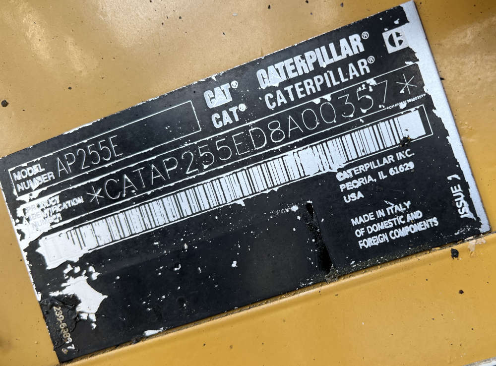 Usato 2017 Caterpillar AP 255E