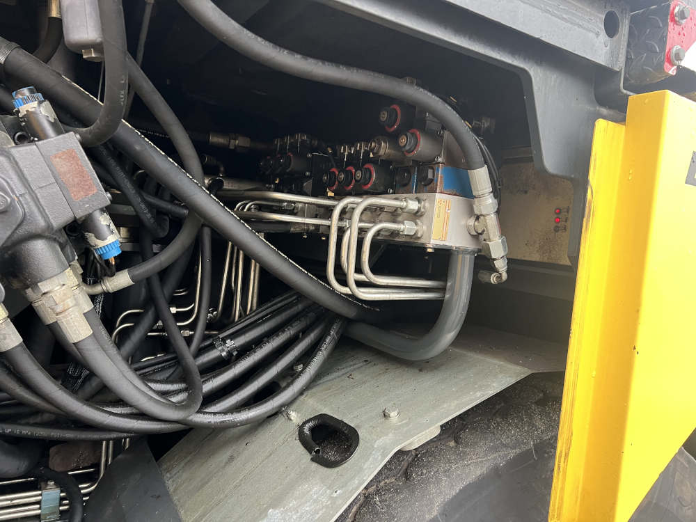 Usato 2009 Bomag BF 691P