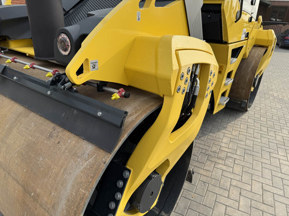 Usato 2023 Bomag BW 202 AD-50