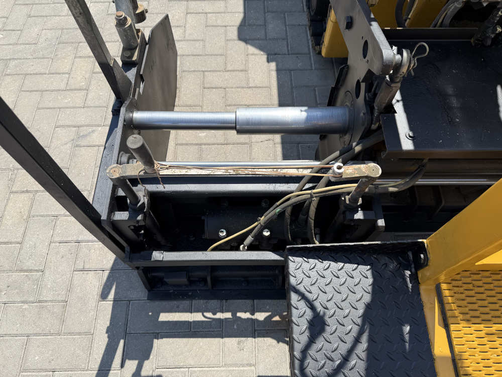 Usato 2009 Caterpillar BB 621C