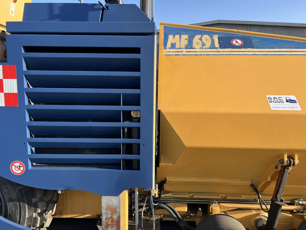 Usato 2005 Marini MF 691P