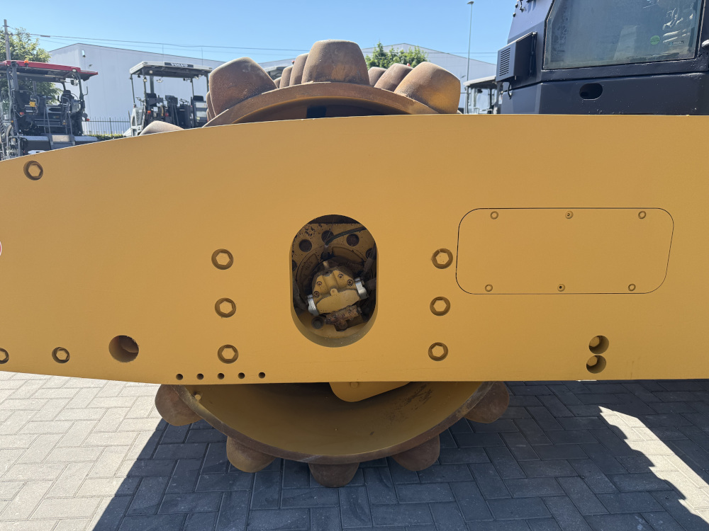 Usato 2010 Caterpillar CP 74