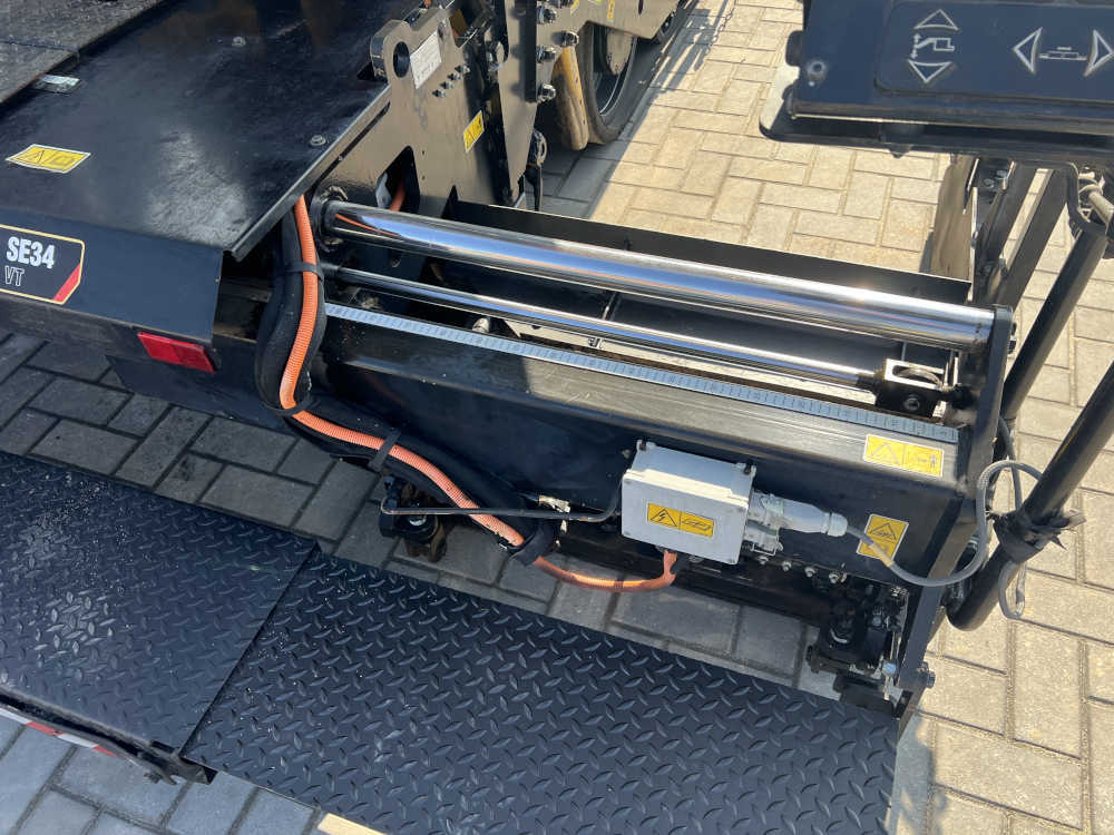 Usato 2020 Caterpillar AP 355F