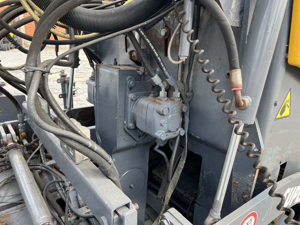 Usato 2005 Vogele Super 600