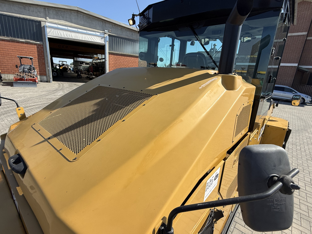 Usato 2001 Caterpillar PS 300B -521-