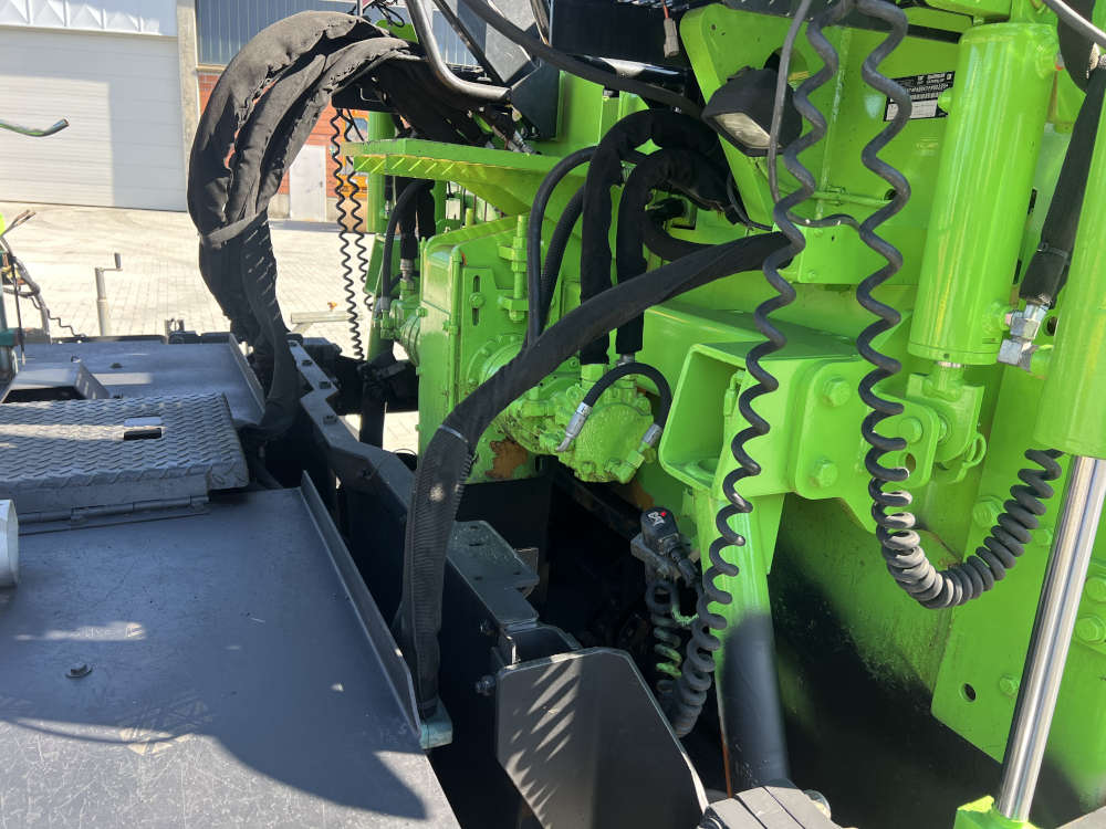 Usato 2010 Caterpillar AP 600D