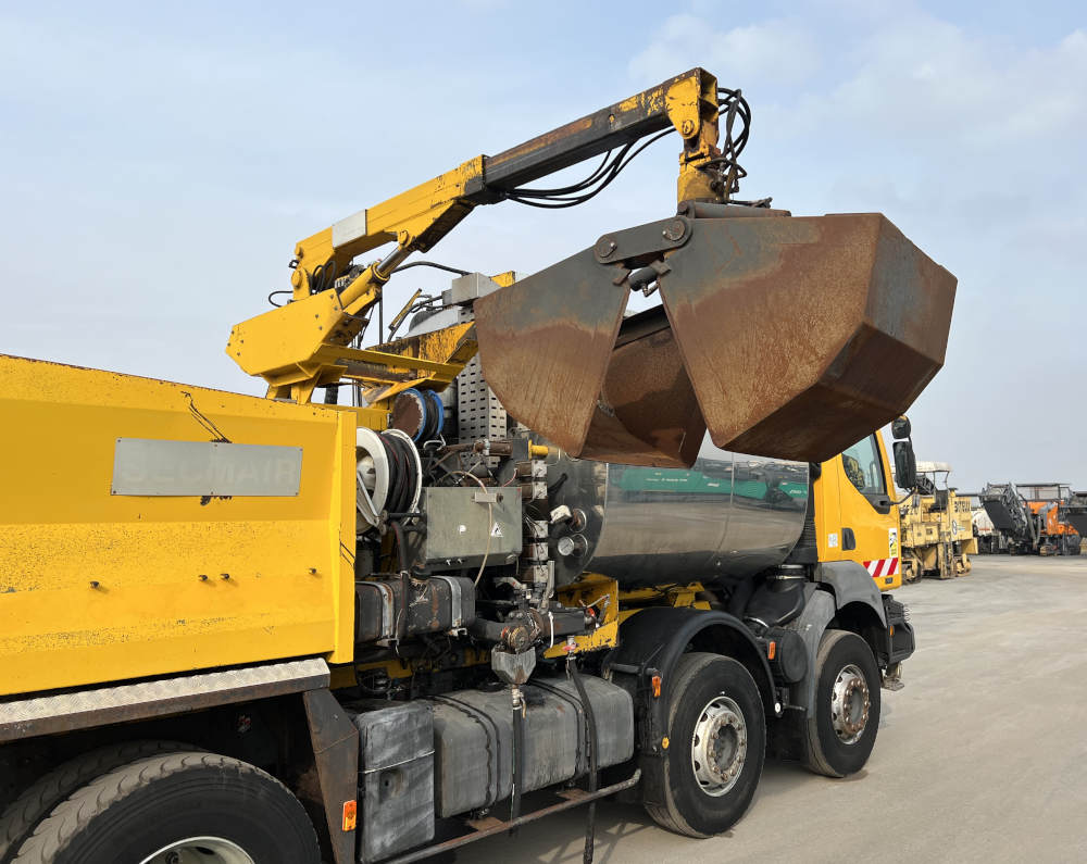 Usato 2006 Renault Kerax 420 / Secmair Major BCG 500