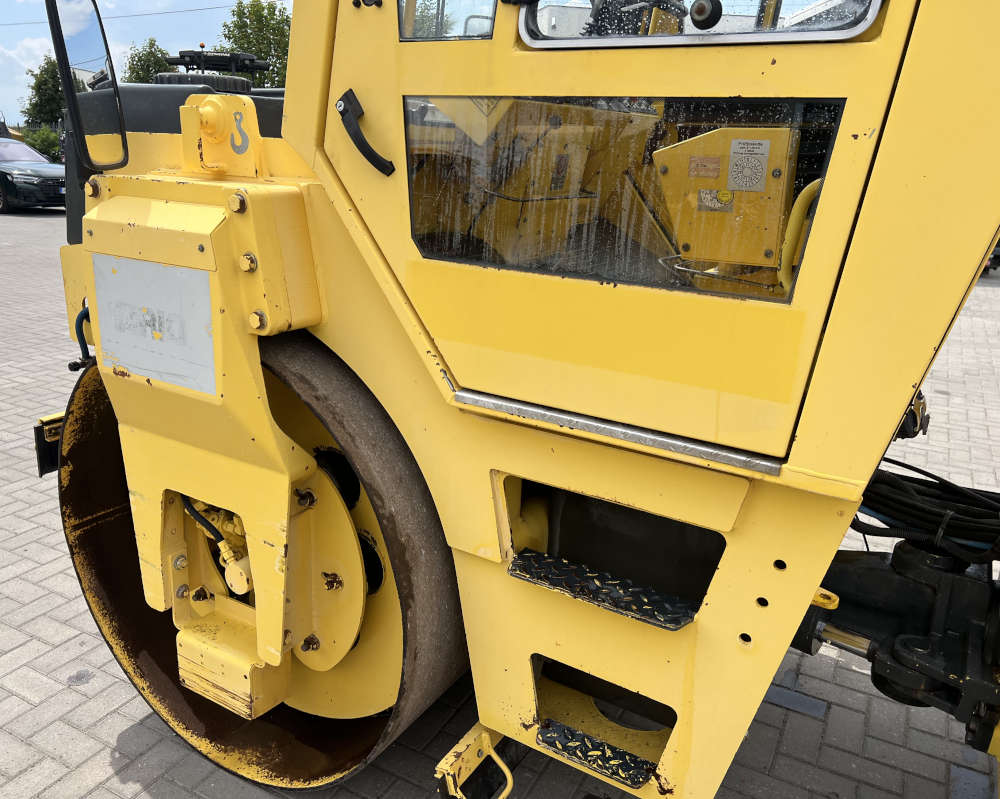 Usato 2001 Bomag BW 151 AD-2