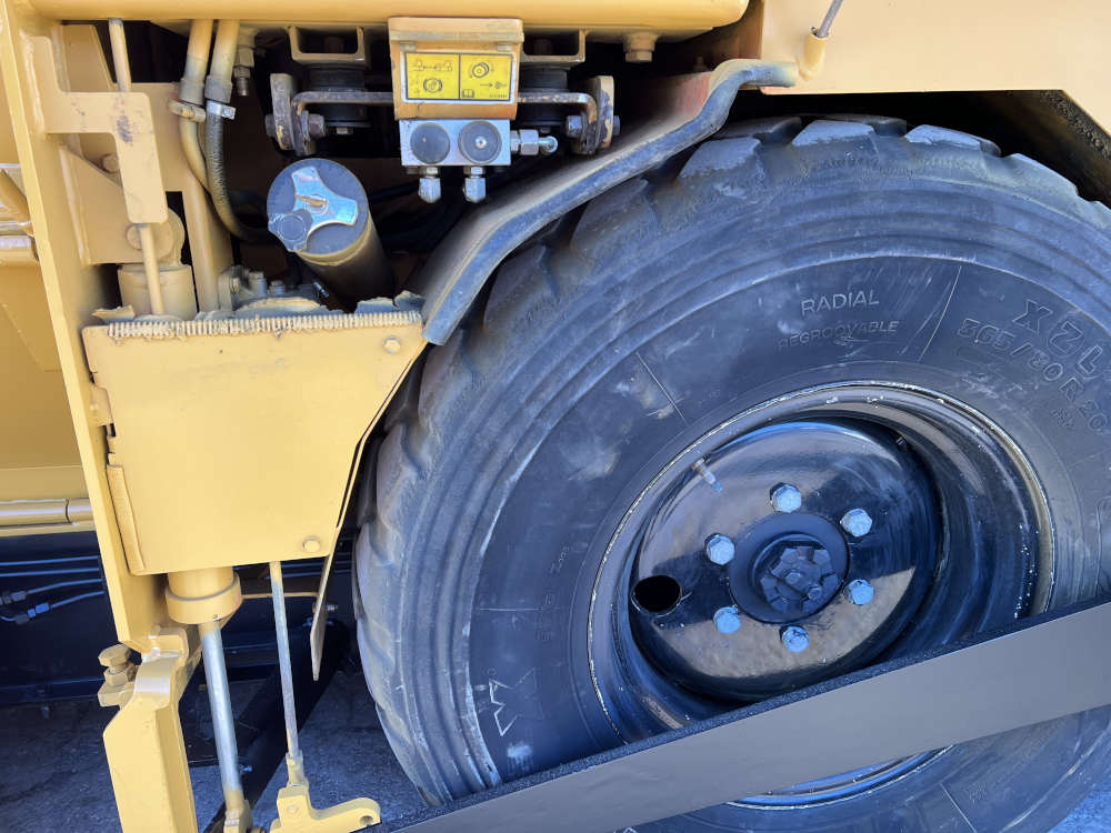 Usato 2008 Caterpillar AP 300 -146-