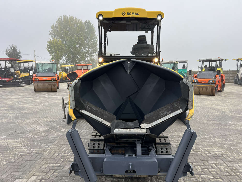 Usato 2019 Bomag BF 300 C-2