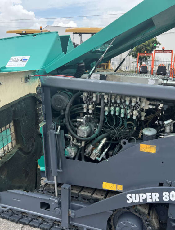 Used 2011 Vogele Super 800 -288-