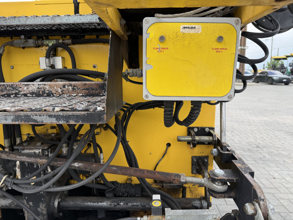 Usato 2011 Ammann AFW 350G -28A-