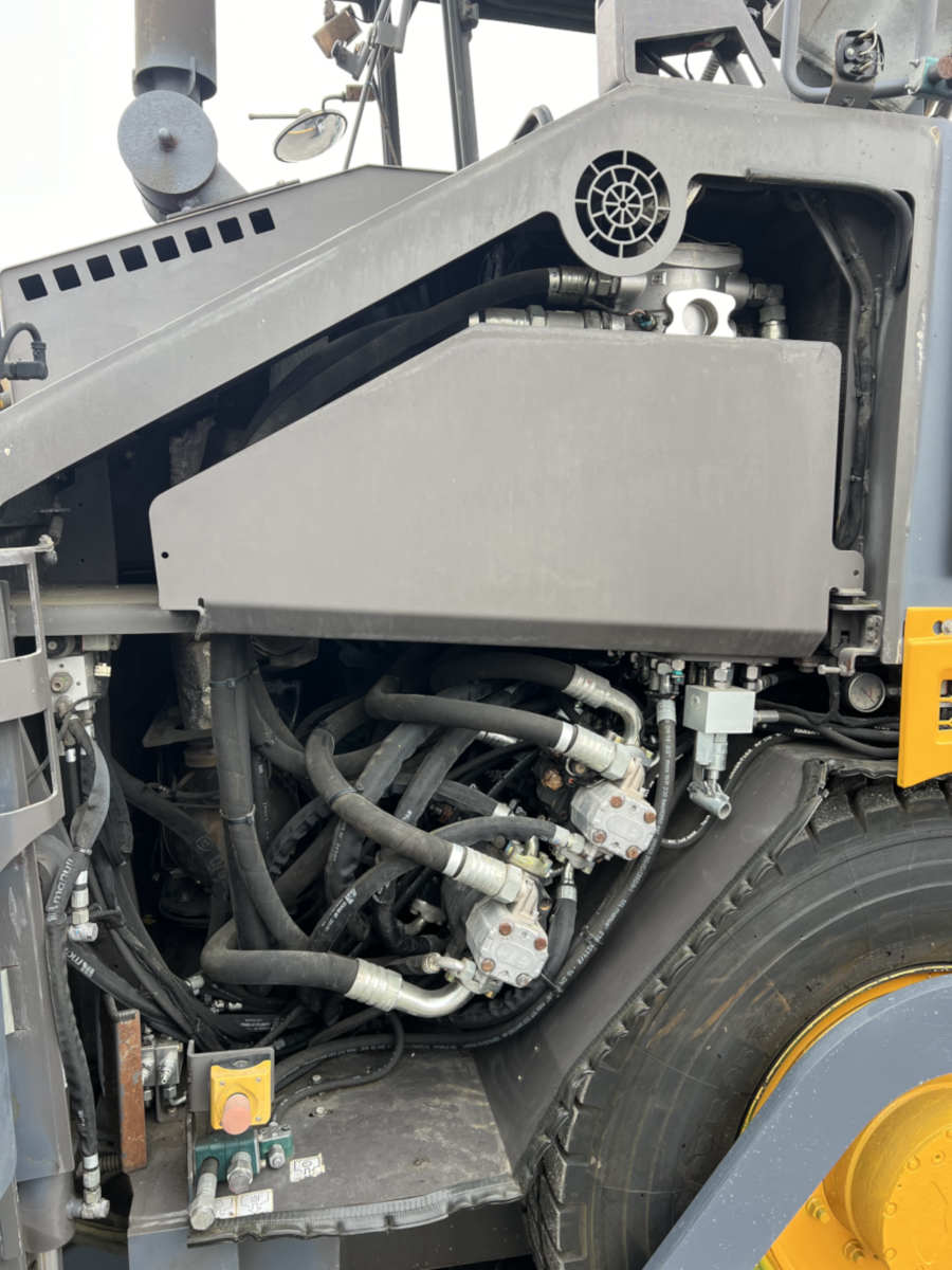 Usato 2014 Volvo P 6870C