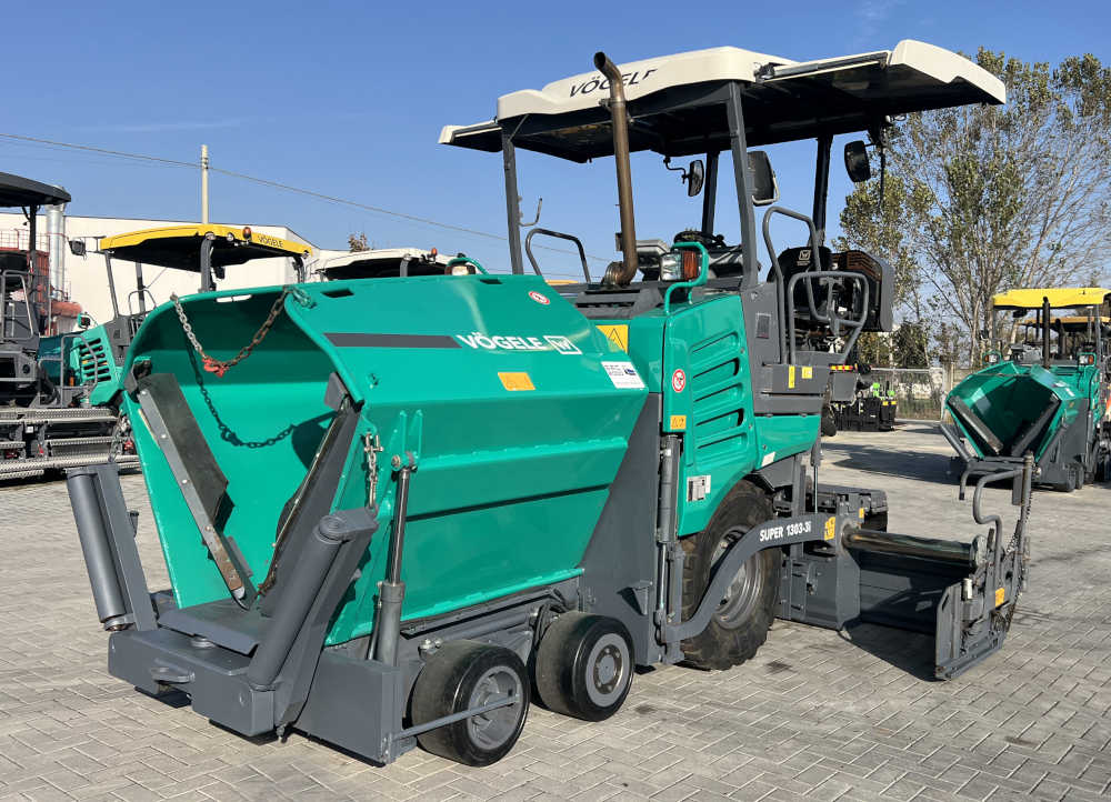 Usato 2018 Vogele S 1303-3i