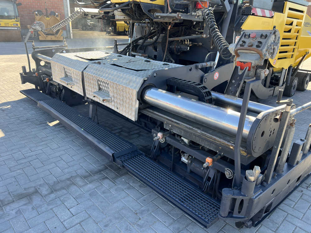 Usato 2009 Bomag BF 691P