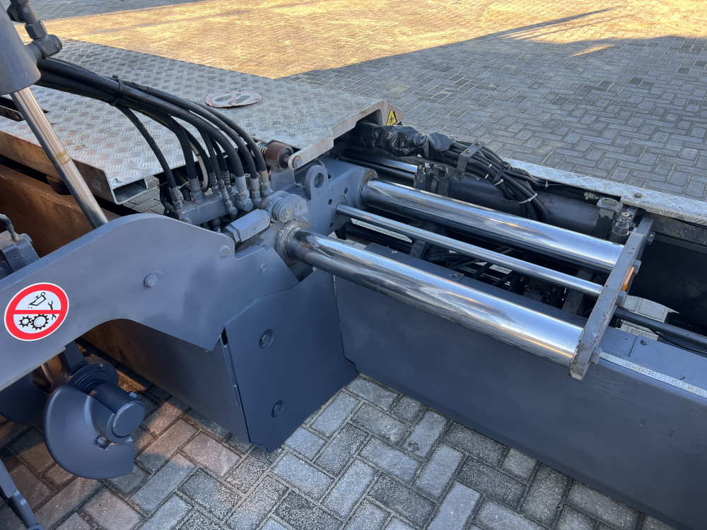 Usato 2011 Volvo ABG6870