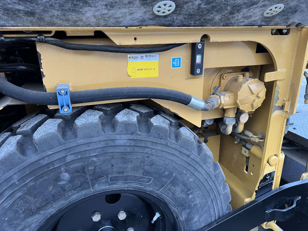 Usato 2005 Bitelli BB 730