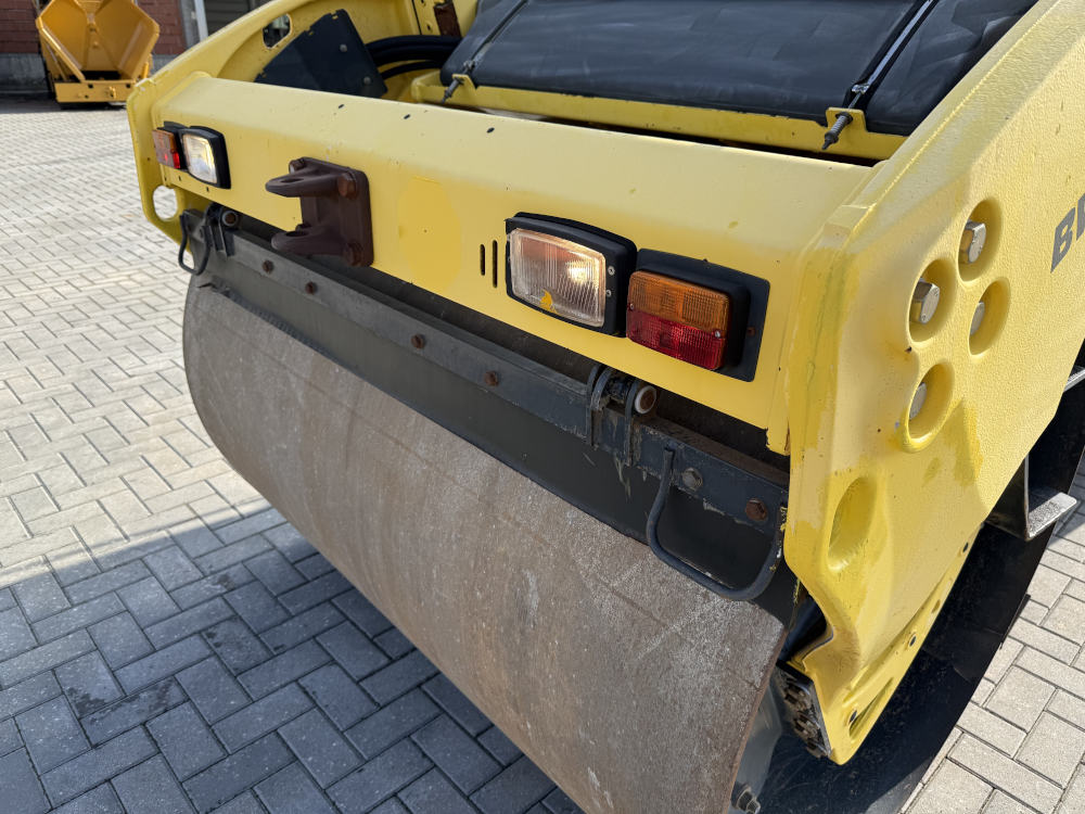 Usato 2006 Bomag BW 151 AD-4