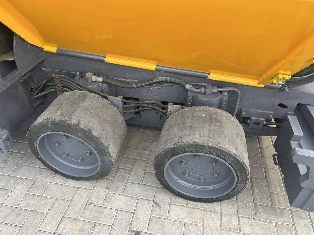 Usato 2015 Volvo P 6870C