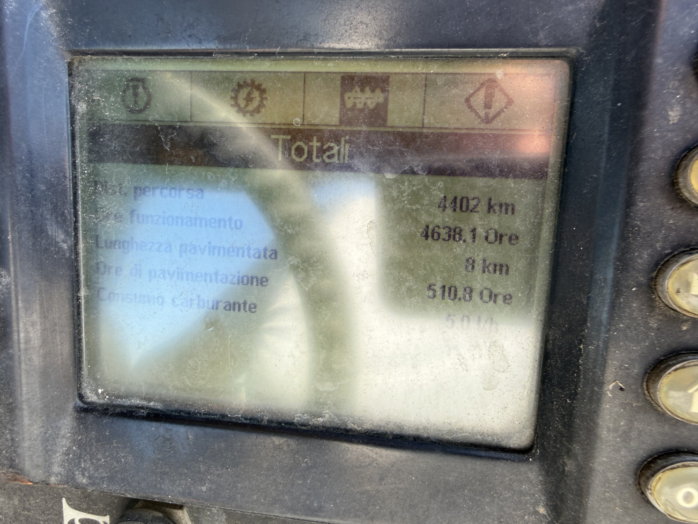 Usato 2010 Caterpillar AP 600D