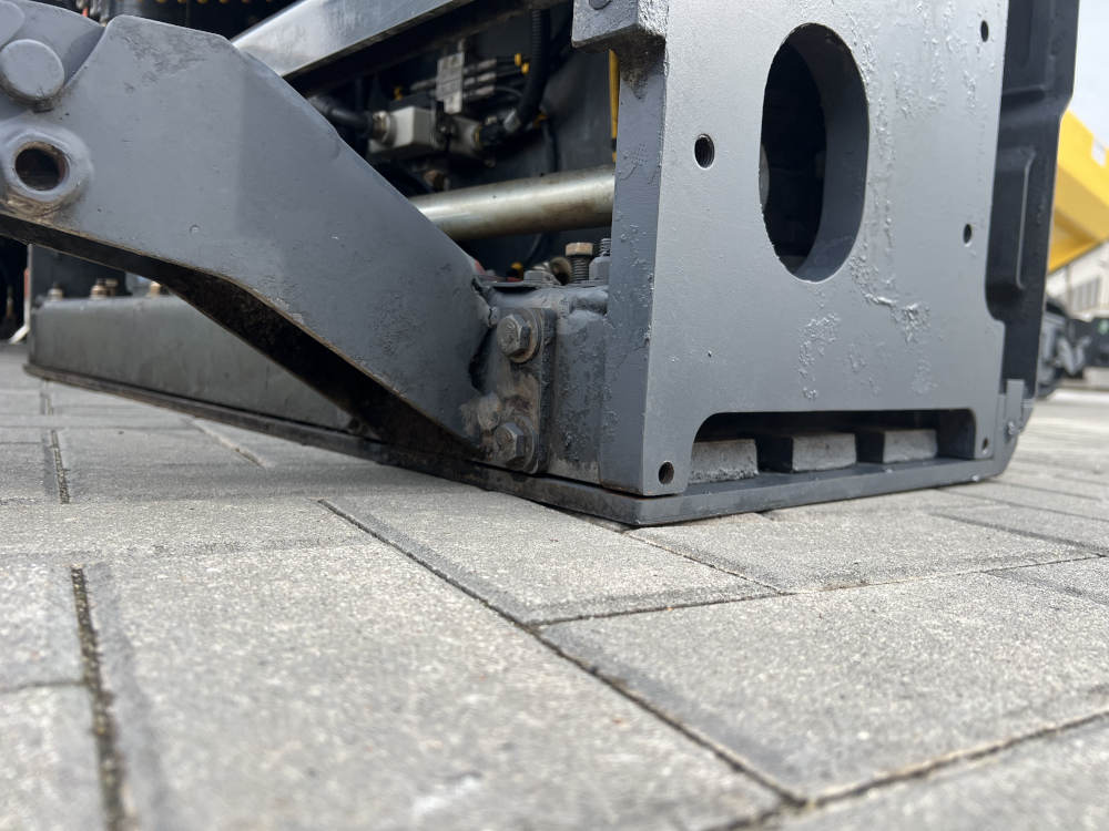 Usato 2018 Bomag BF 600C-2