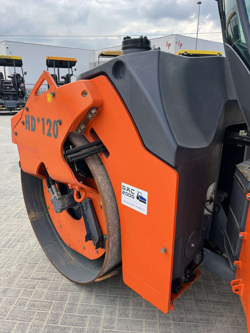 Usato 2010 Hamm HD+ 120 VV