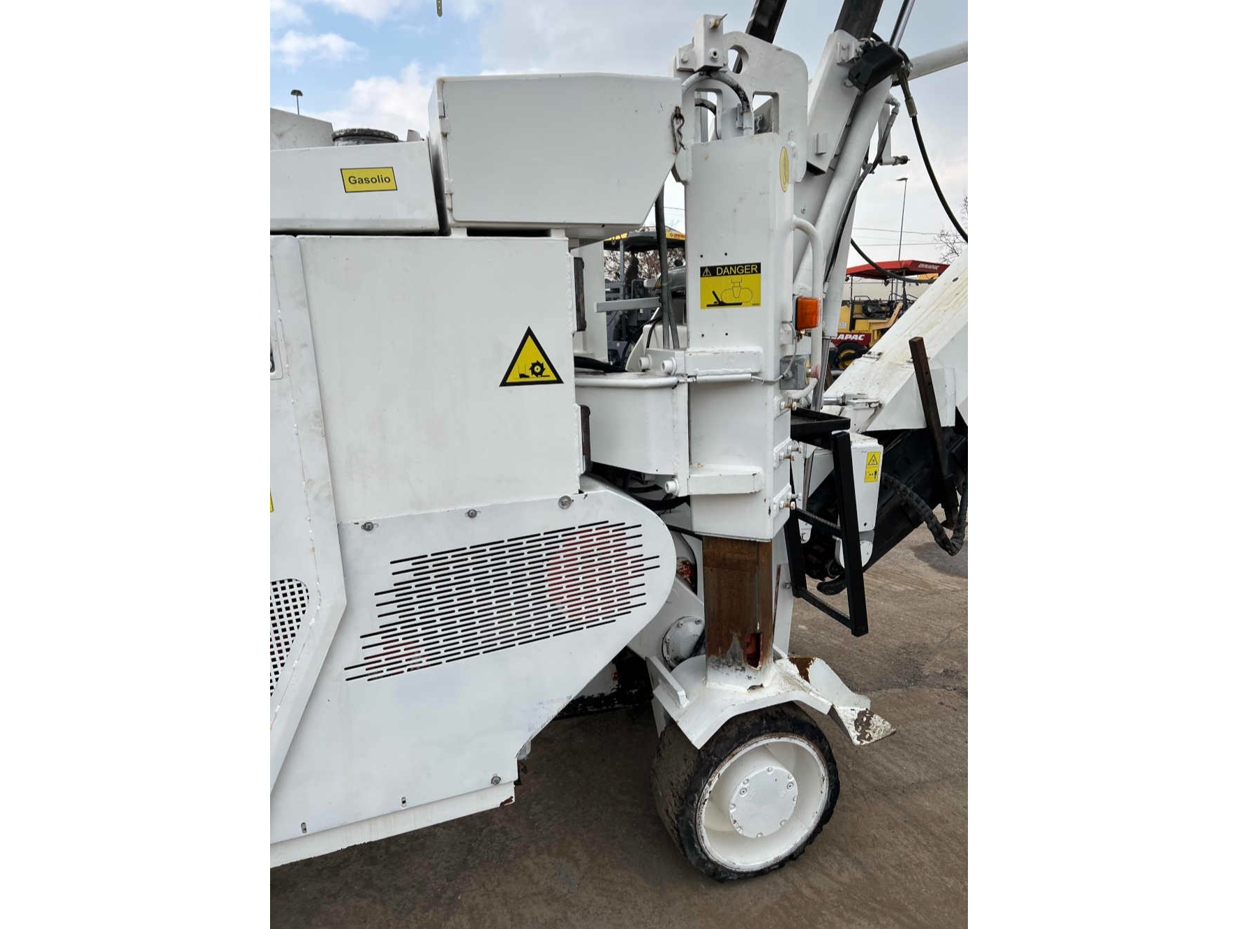 Usato 1994 Wirtgen W 500 DC -079-