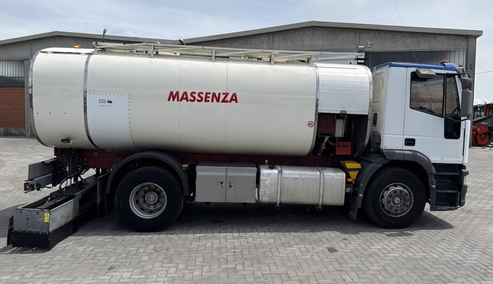 Usato 2003 Massenza B 10 B23 HY-EX