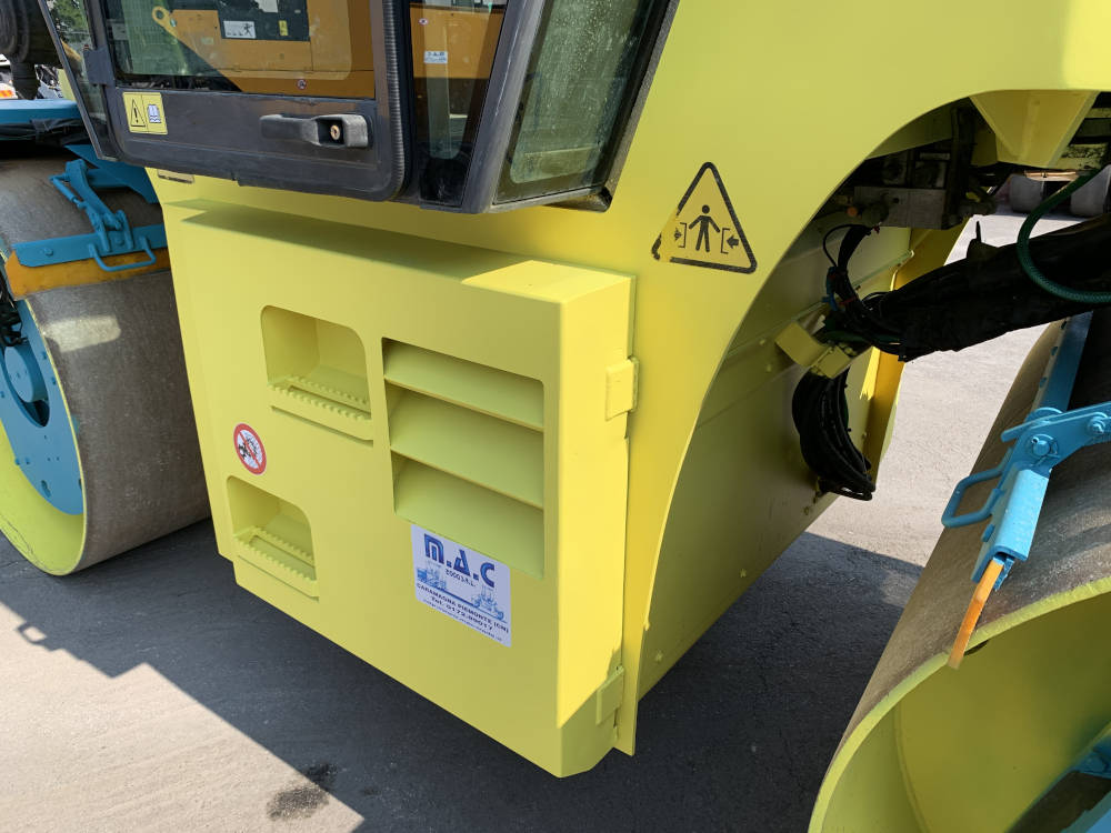 Usato 2010 Ammann AV 95-2