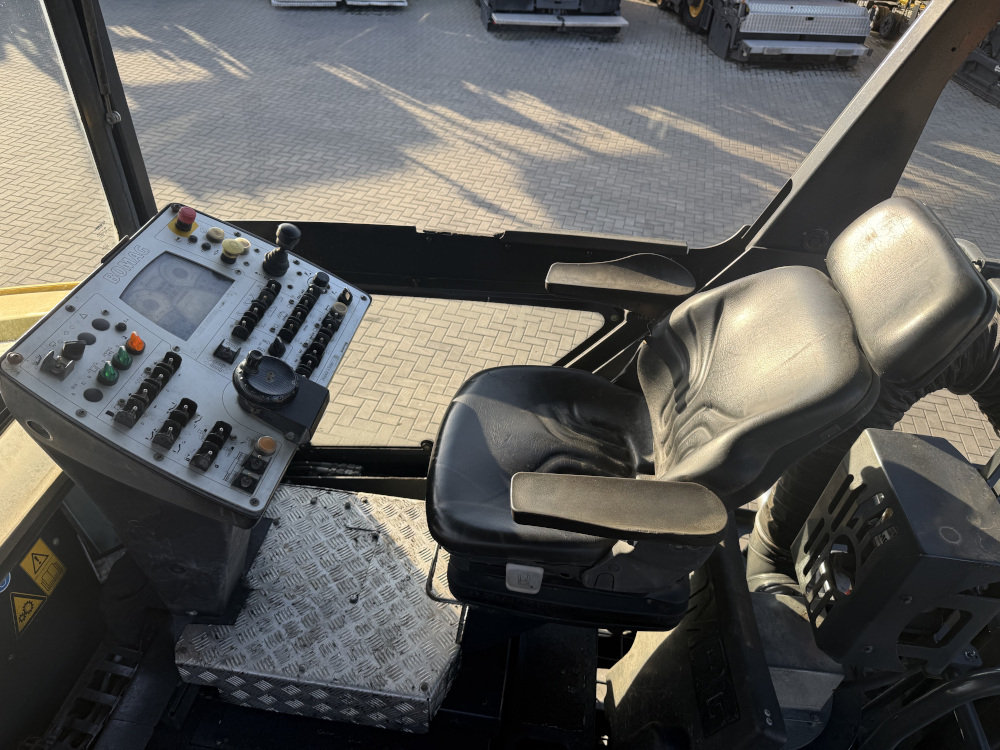 Usato 2014 Bomag BF 600C-2