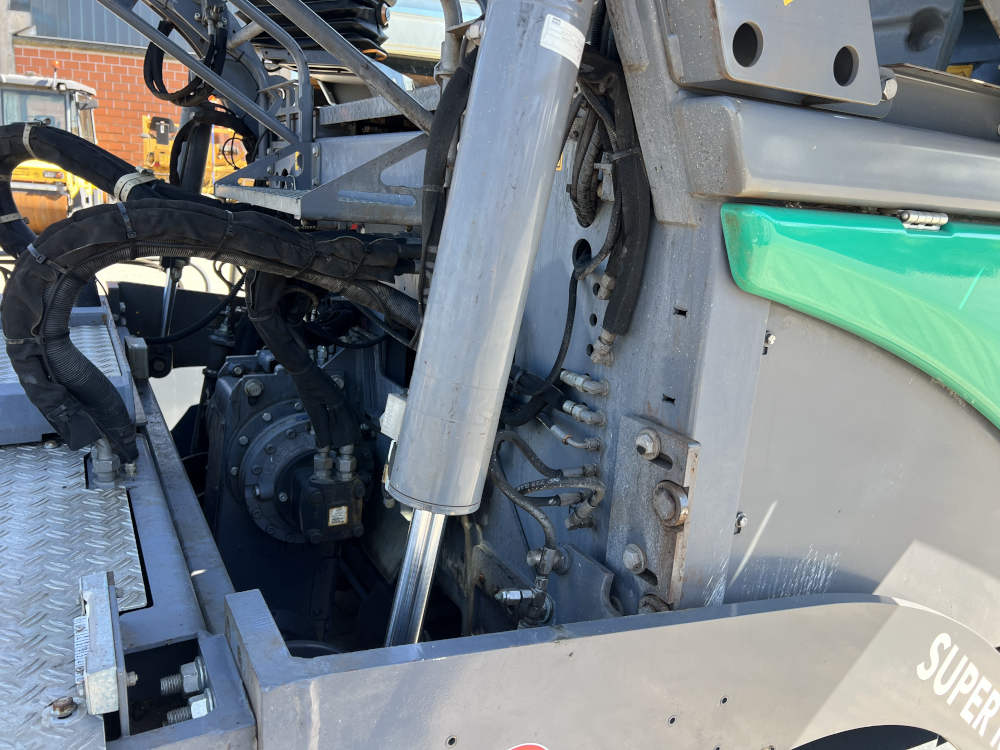 Usato 2016 Vogele Super 1800-3i