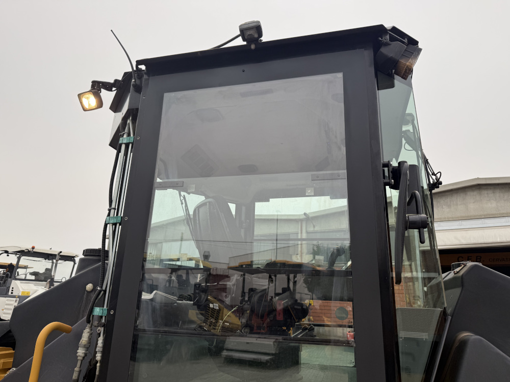 Usato 2014 Caterpillar CD 54B