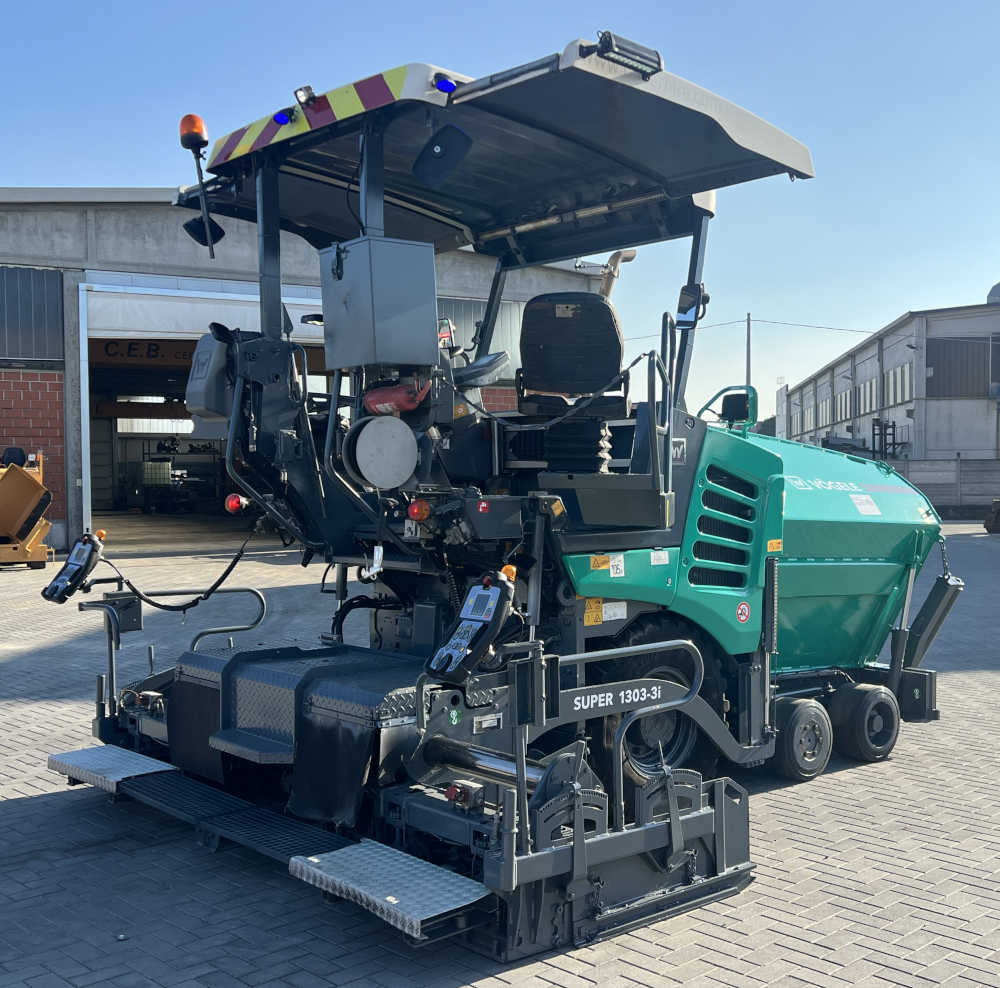 Usato 2018 Vogele S 1303-3i