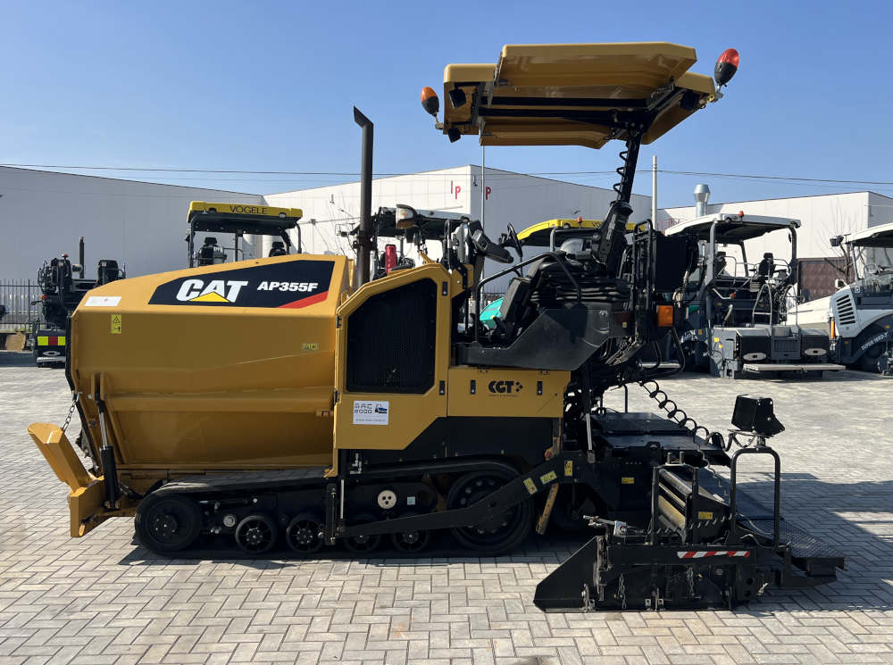 Usato 2020 Caterpillar AP 355F