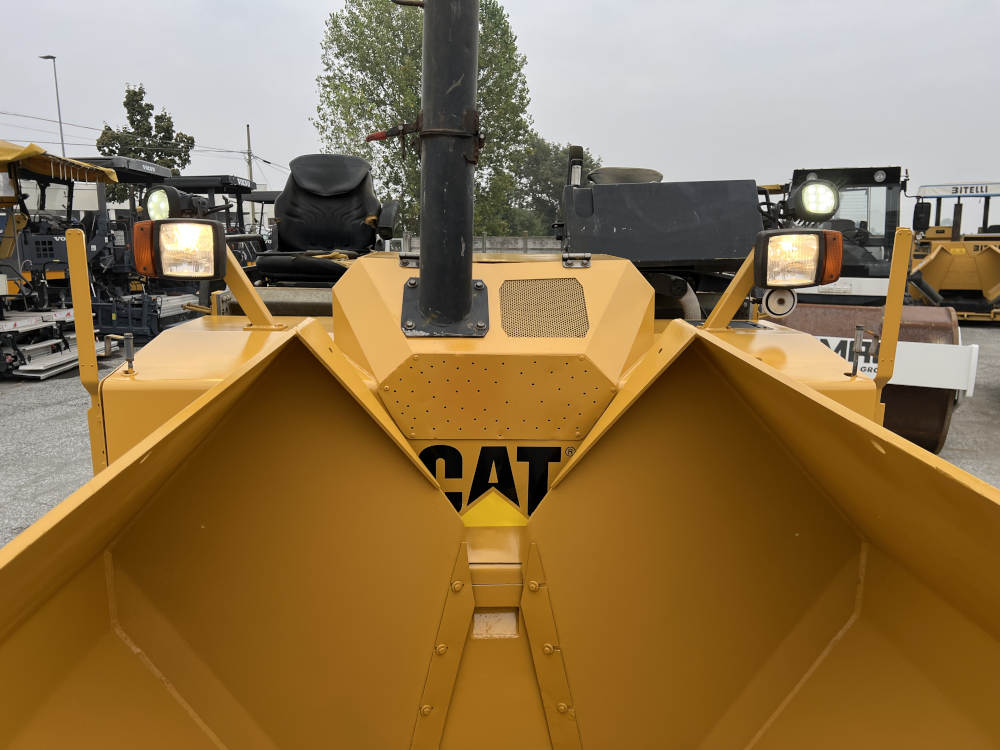 Usato 2014 Caterpillar AP 300D -138-