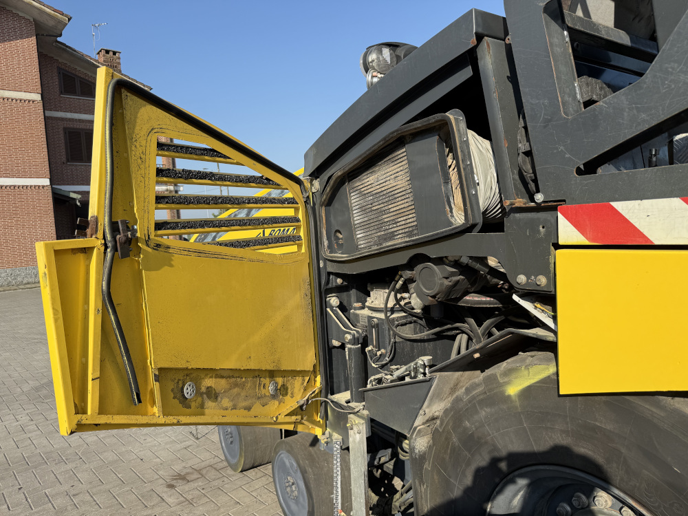 Usato 2010 Bomag BF 600P
