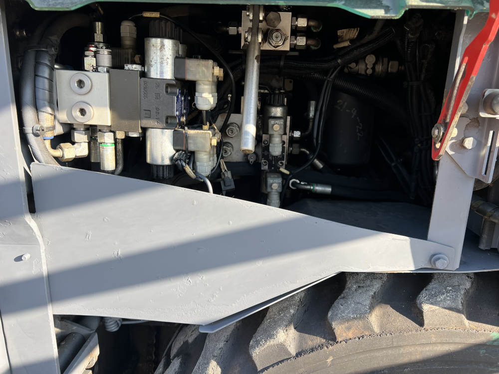 Usato 2014 Vogele S 1303-3i