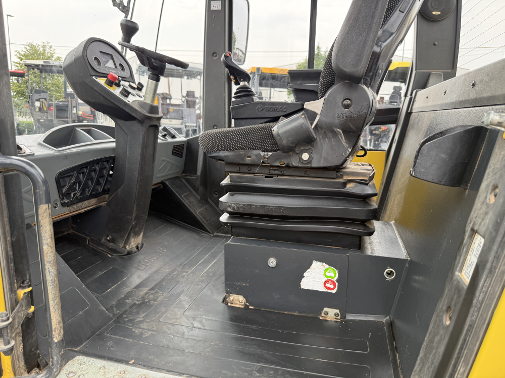 Usato 2021 Bomag BW 216 DH-5