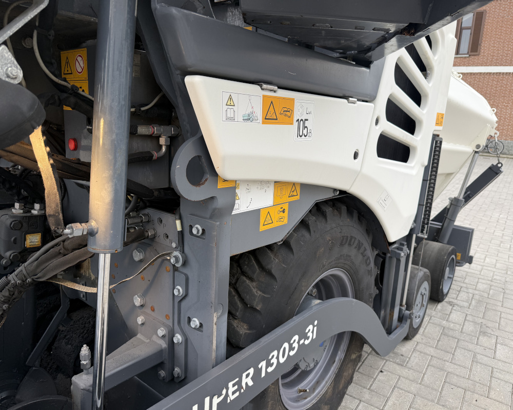 Usato 2021 Vogele S 1303-3i