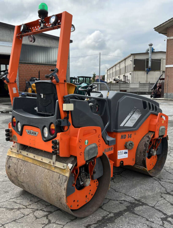 Usato 2014 Hamm HD 14 VV -378-