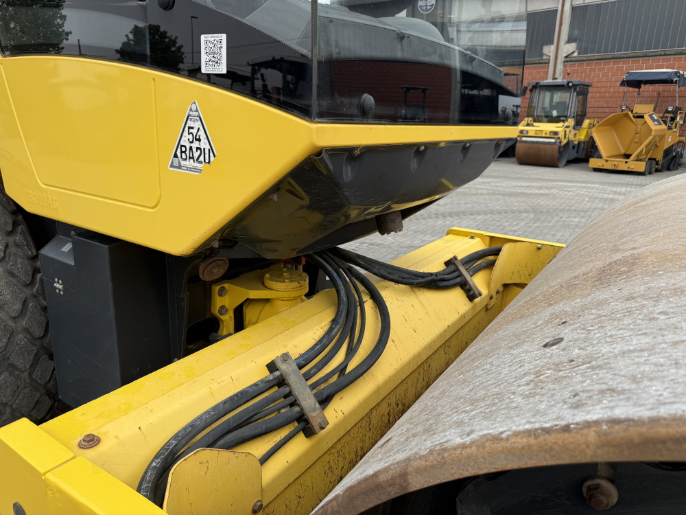 Usato 2021 Bomag BW 216 DH-5