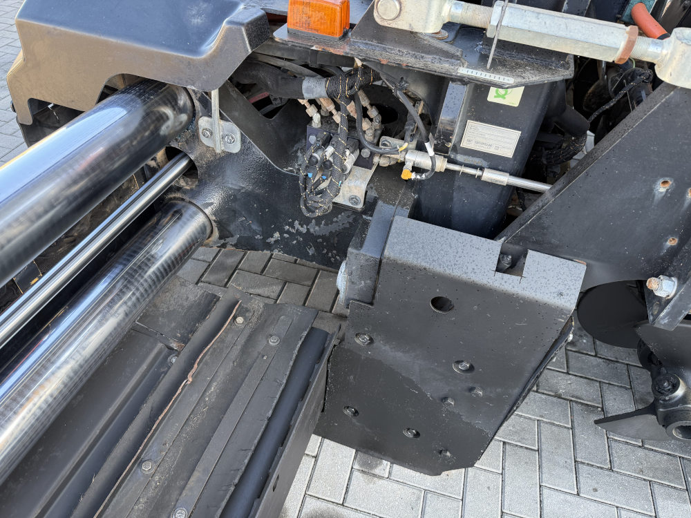 Usato 2017 Caterpillar AP 655F