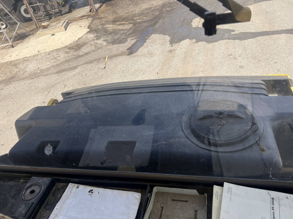 Usato 2002 Caterpillar PS 300B