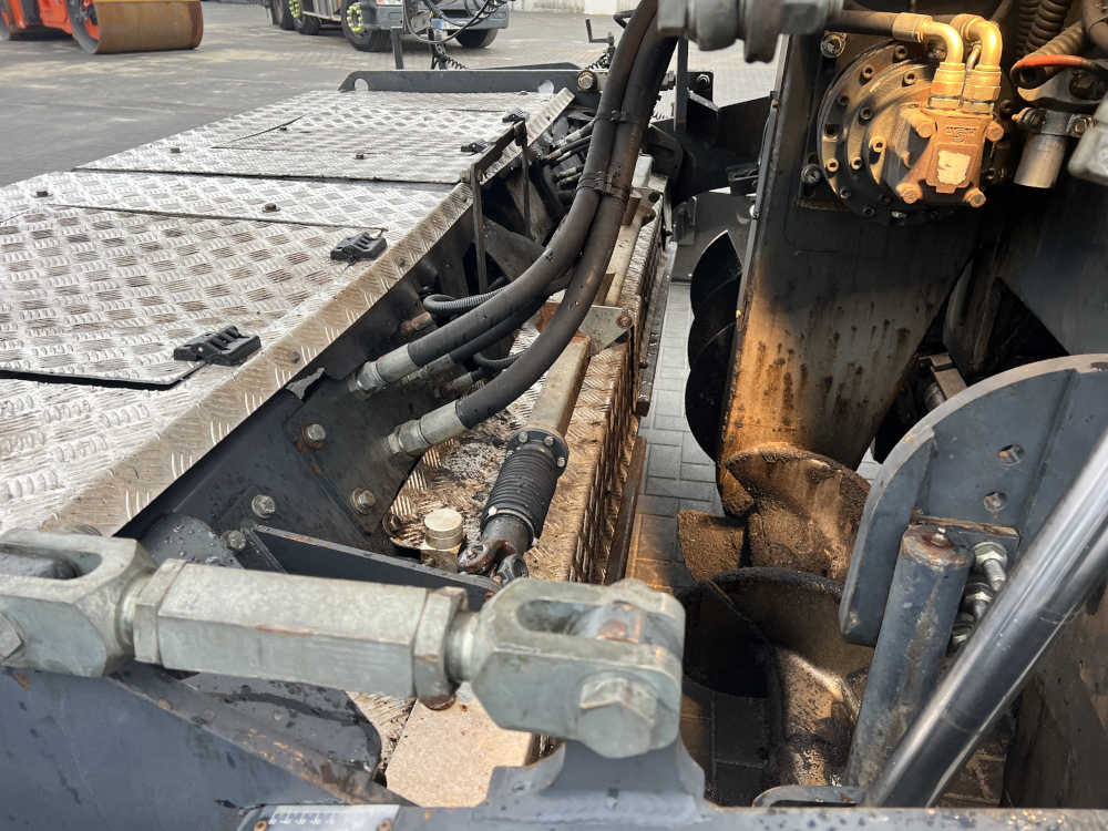 Usato 2009 Bomag BF 691P