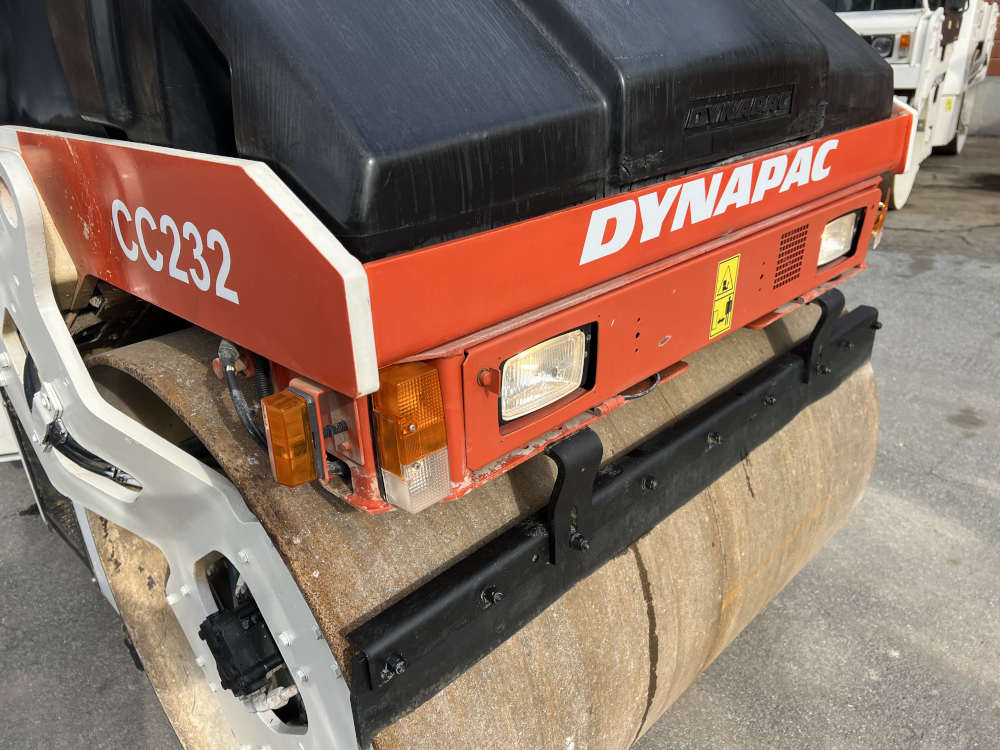 Usato 2003 Dynapac CC 232