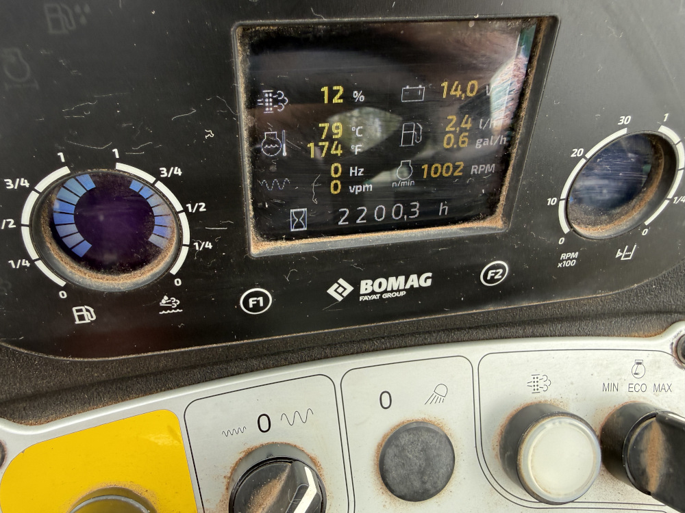Usato 2021 Bomag BW 216 DH-5