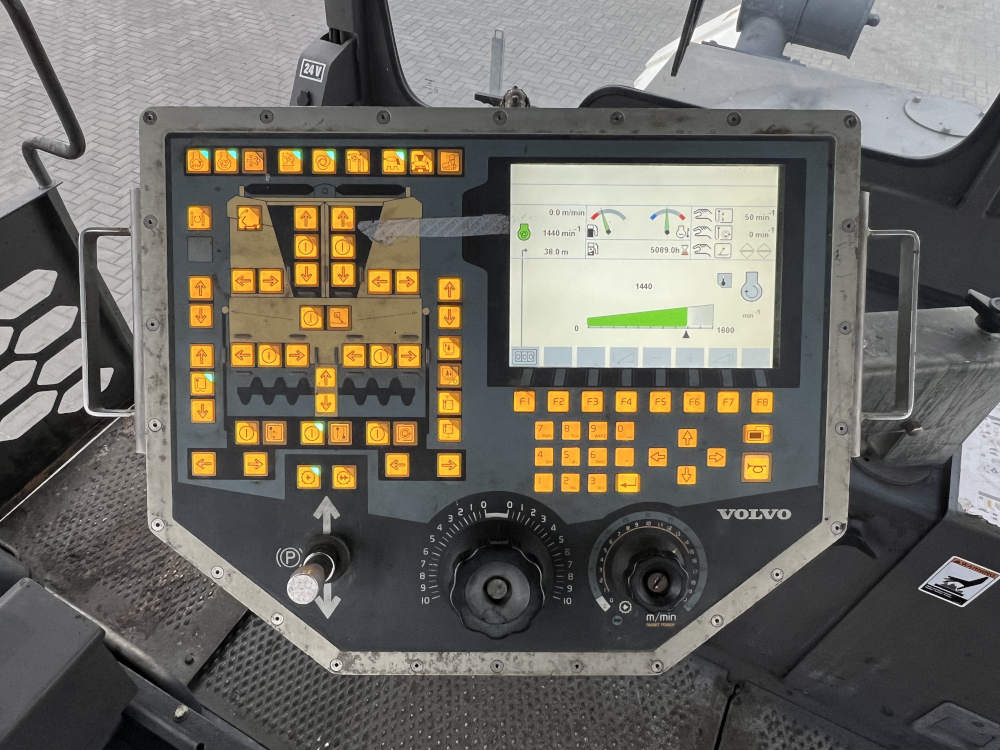 Usato 2014 Volvo P 7820C